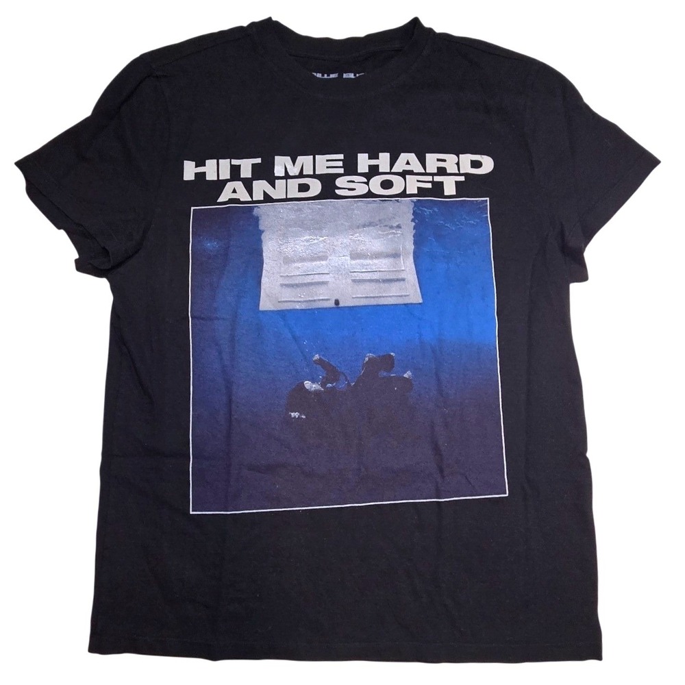 Billie Eilish Hit Me Hard and Soft Album Tracklist Graphic T-Shirt Black Small